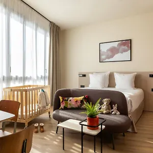 Yuna Montmartre - Apartahotel París